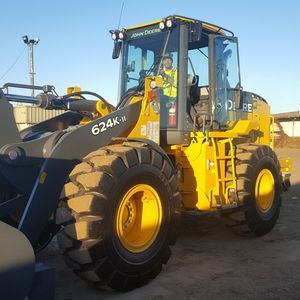 Meet your Posher, Juan yoana